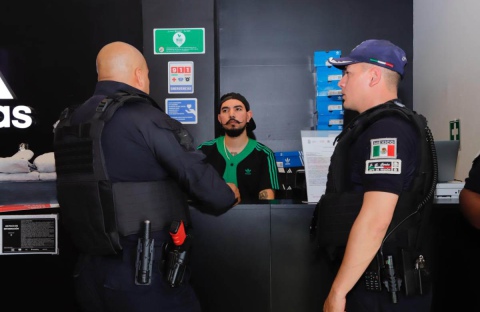 POLICÍA DE TLALNEPANTLA IMPLEMENTA OPERATIVO BUEN FIN PARA SEGURIDAD DE CONSUMIDORES Y COMERCIANTES